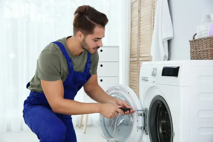 سرویس دوره‌ای و نگهداری لباسشویی در طردشت با بهترین قیمت